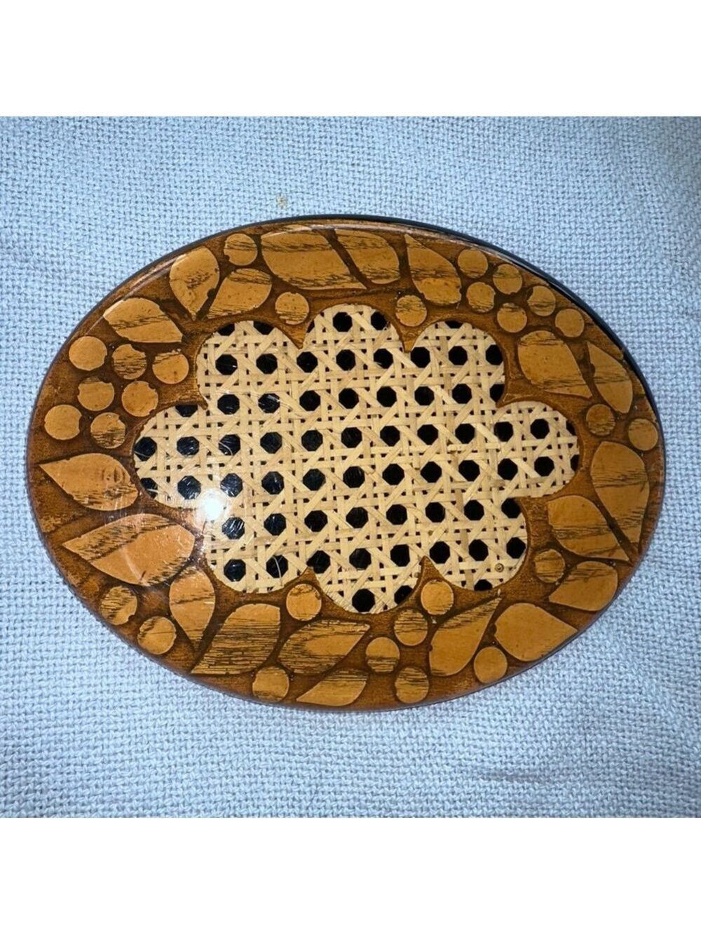 Vintage 70s Retro 8” Trivet Lucite Acrylic Rattan Wicker Design Gifts Oval Resin